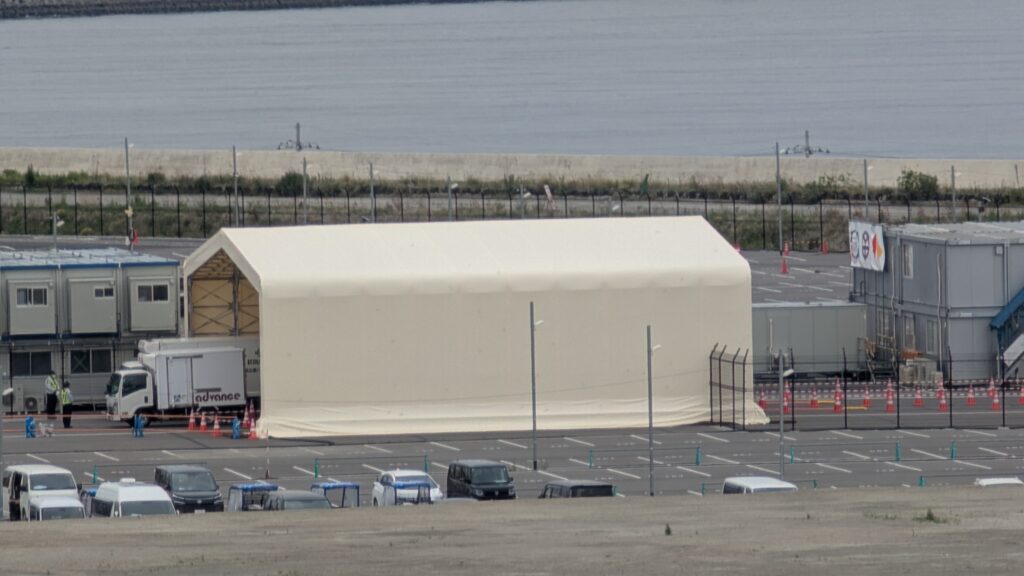 staff gate tent